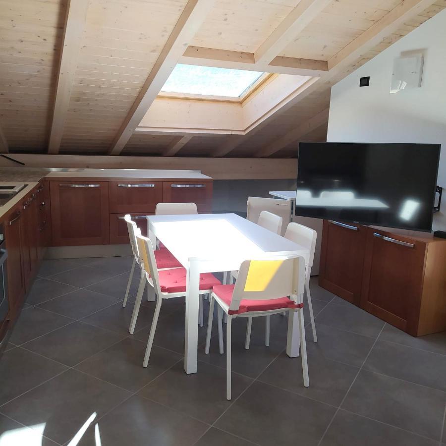 Appartamento Mary - Casa Green - Dog Friendly, Box Auto Коґоло Екстер'єр фото